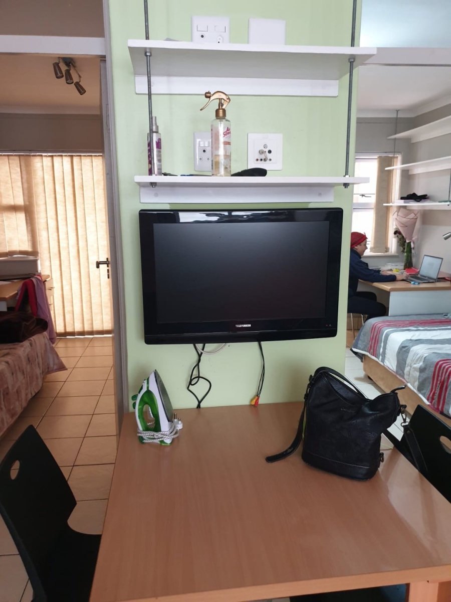 To Let 1 Bedroom Property for Rent in Universitas Free State